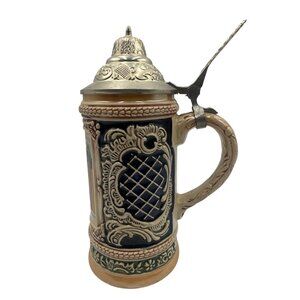 Vintage German Lidded Beer Stein Bremen Roland & Rathaus Design Pewter Lid 0.5L